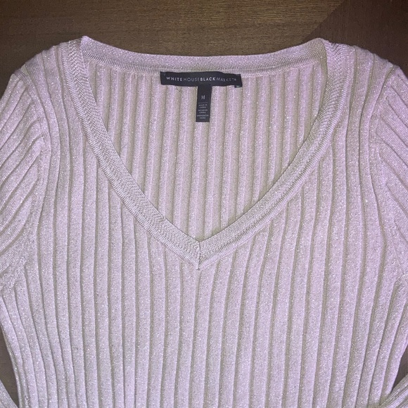 White House Black Market Women's Cream sparkly V neck Sweater - Picture 1 of 3